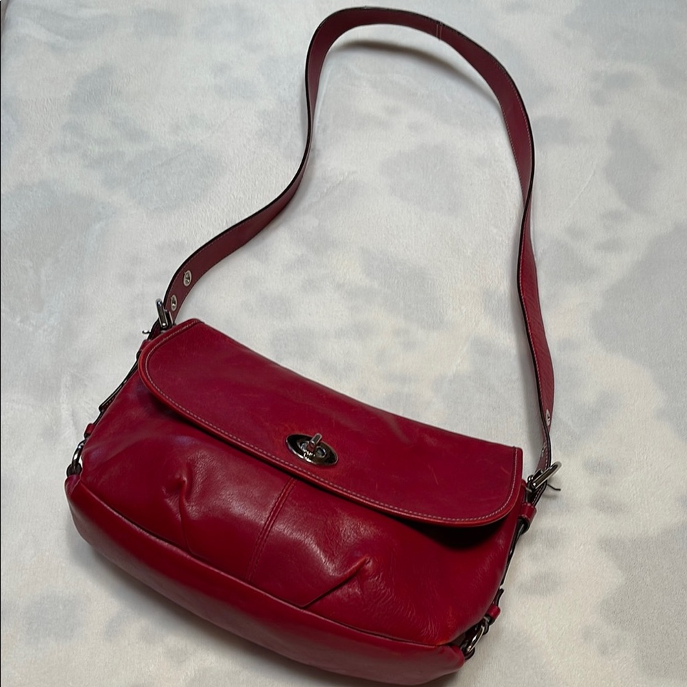 Coach Red Leather Shoulder Bag with Turnlock Closure